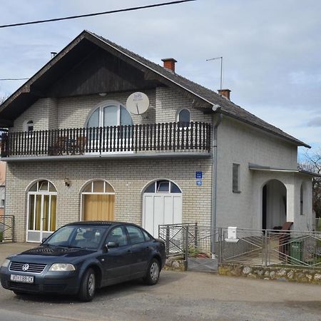 Rooms Mila Rezovac Exterior photo